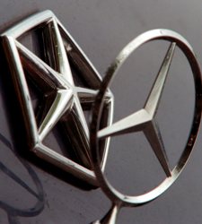 Daimler-Chrysler logos.jpg